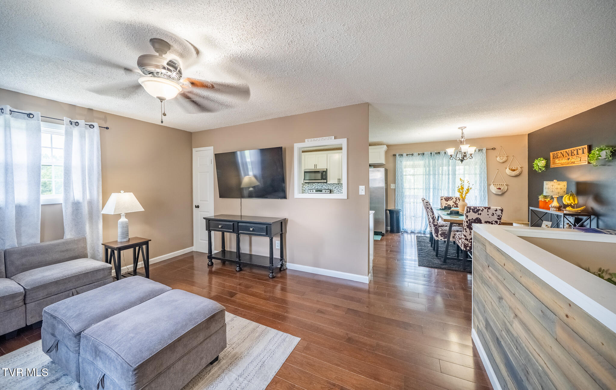 Jonesborough, Tennessee 37659, United States, 4 Bedrooms Bedrooms, ,3 BathroomsBathrooms,Residential,Active,172305