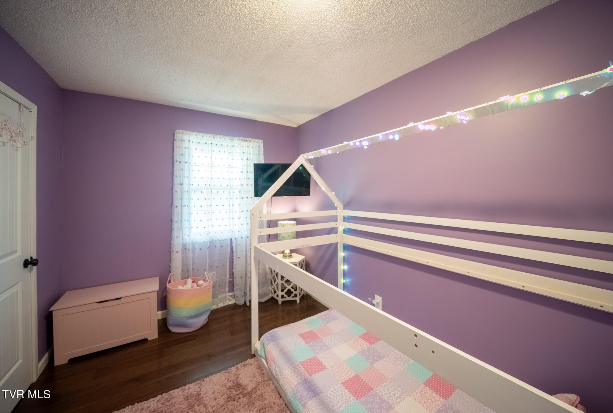 Jonesborough, Tennessee 37659, United States, 4 Bedrooms Bedrooms, ,3 BathroomsBathrooms,Residential,Active,172305