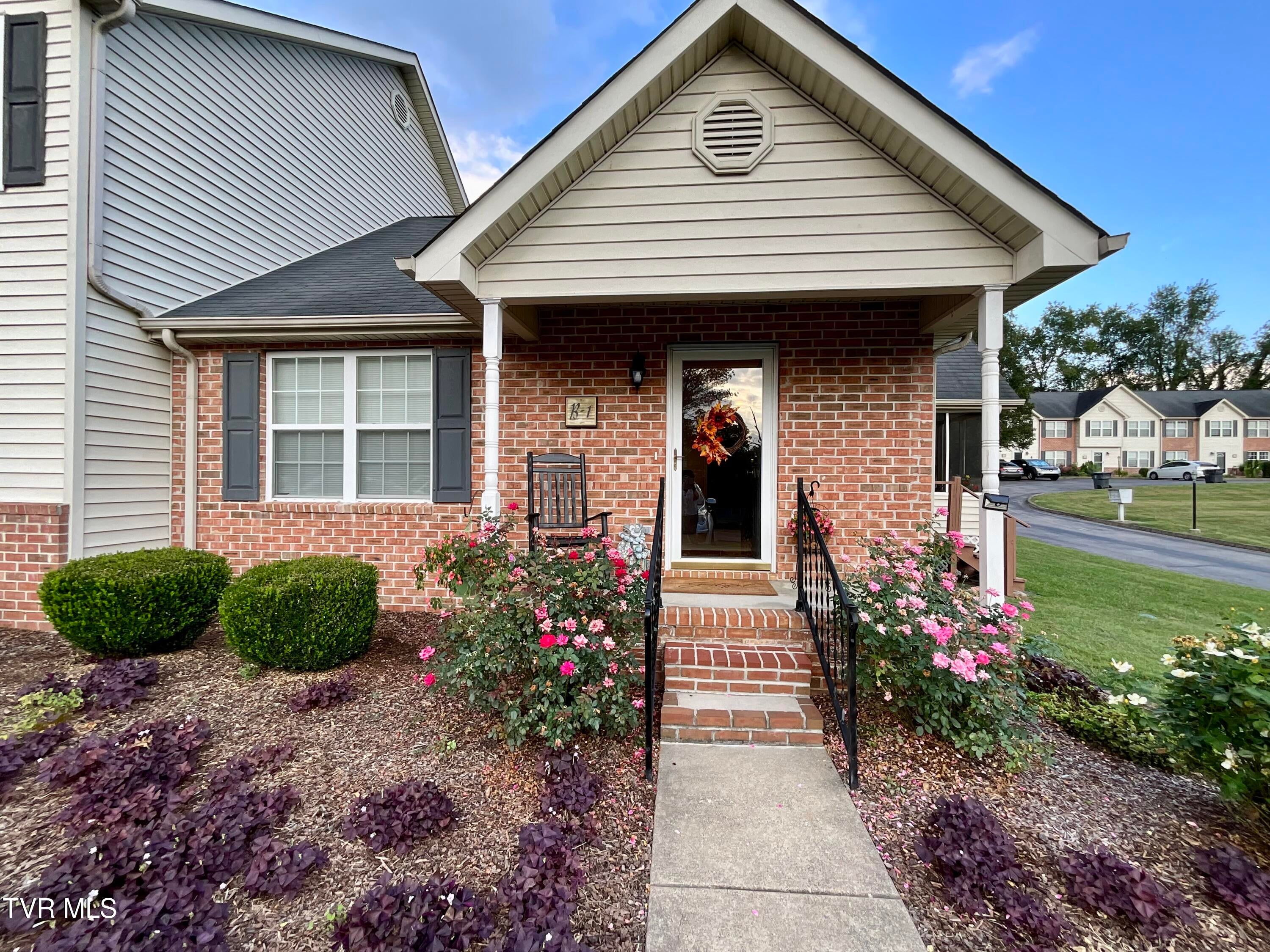 254 Booher Road Apt B1