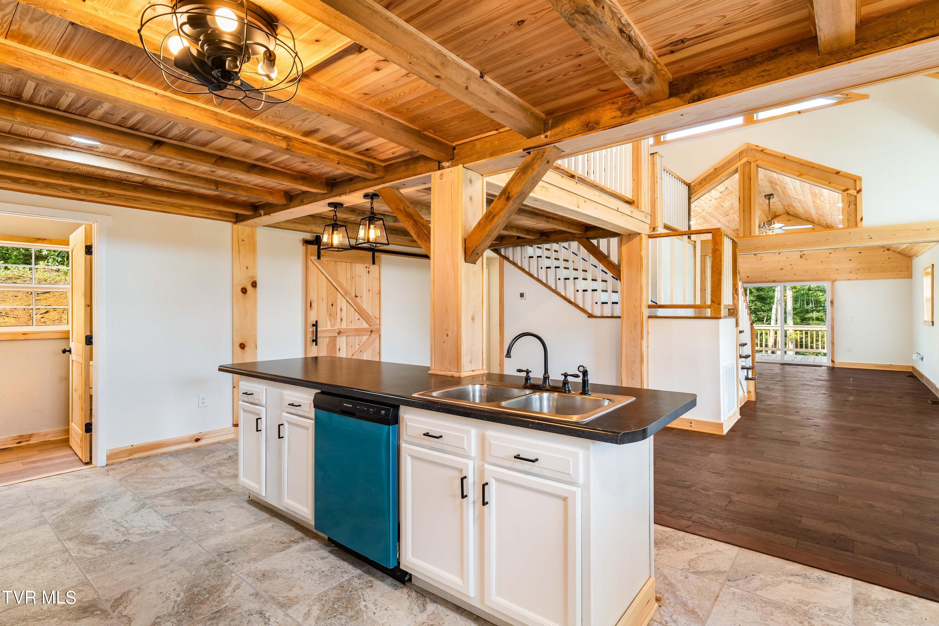1005 Campbell Road, Mountain City, Tennessee image 15