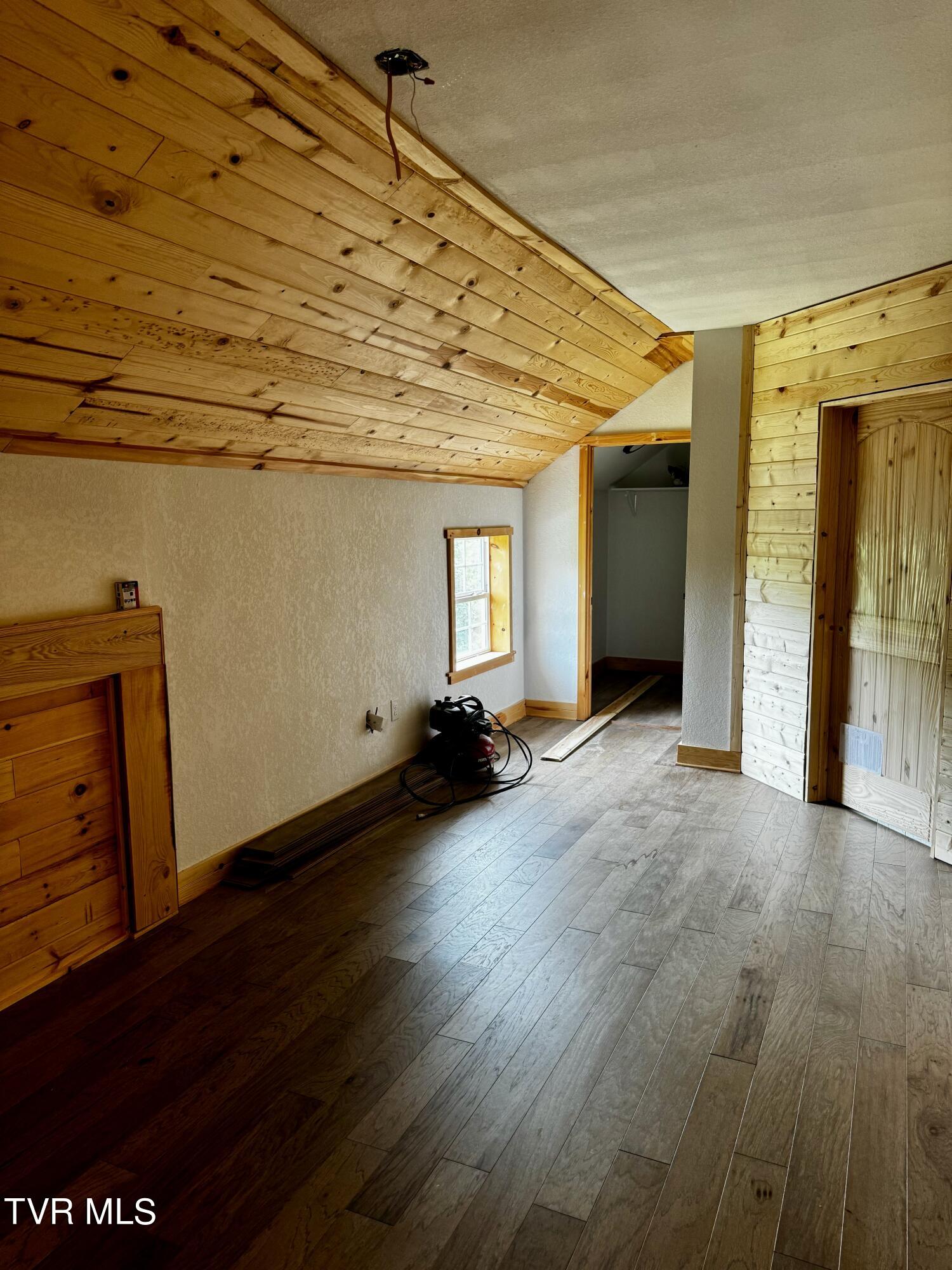 1005 Campbell Road, Mountain City, Tennessee image 34