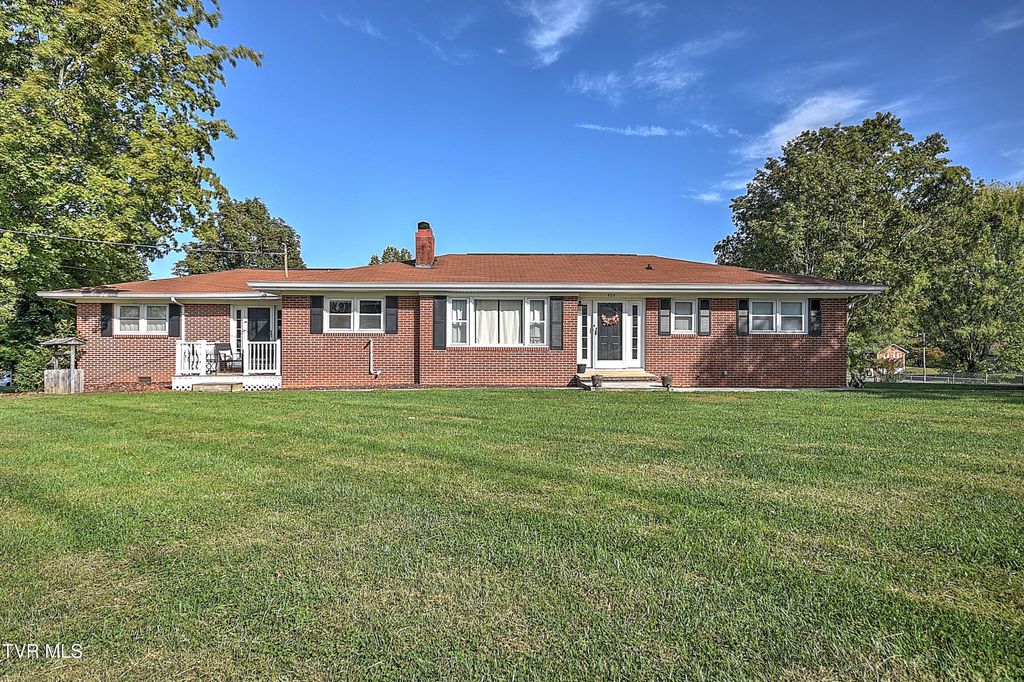 Photo of 464 Jonesboro Road, Piney Flats, TN 37686 (MLS # 9986403)