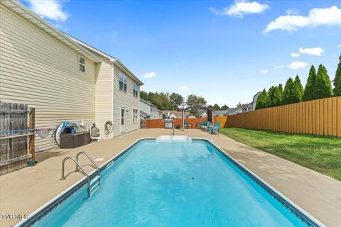 Tiny photo for 109 Violet Lane, Bluff City, TN 37618 (MLS # 9986338)