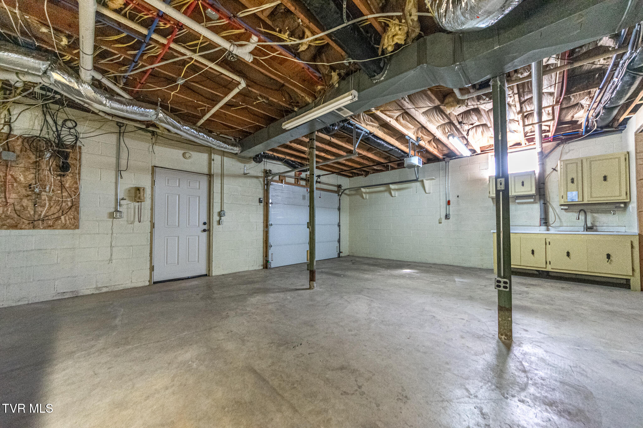 908 Locklaine Drive, Johnson City, Tennessee image 30