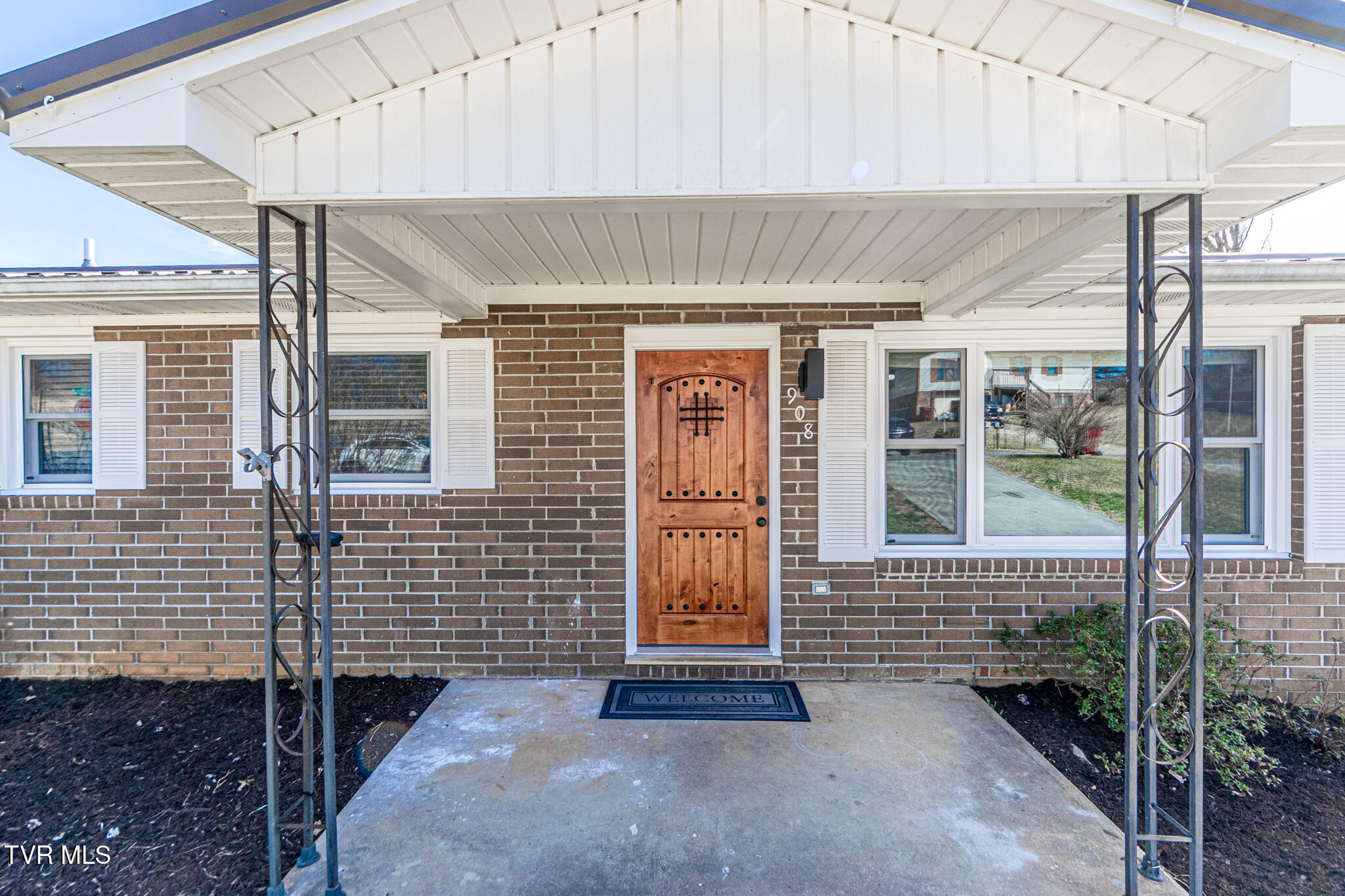 908 Locklaine Drive, Johnson City, Tennessee image 4