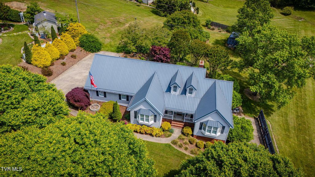 Photo of 437 Central Avenue, Church Hill, TN 37642 (MLS # 9995058)
