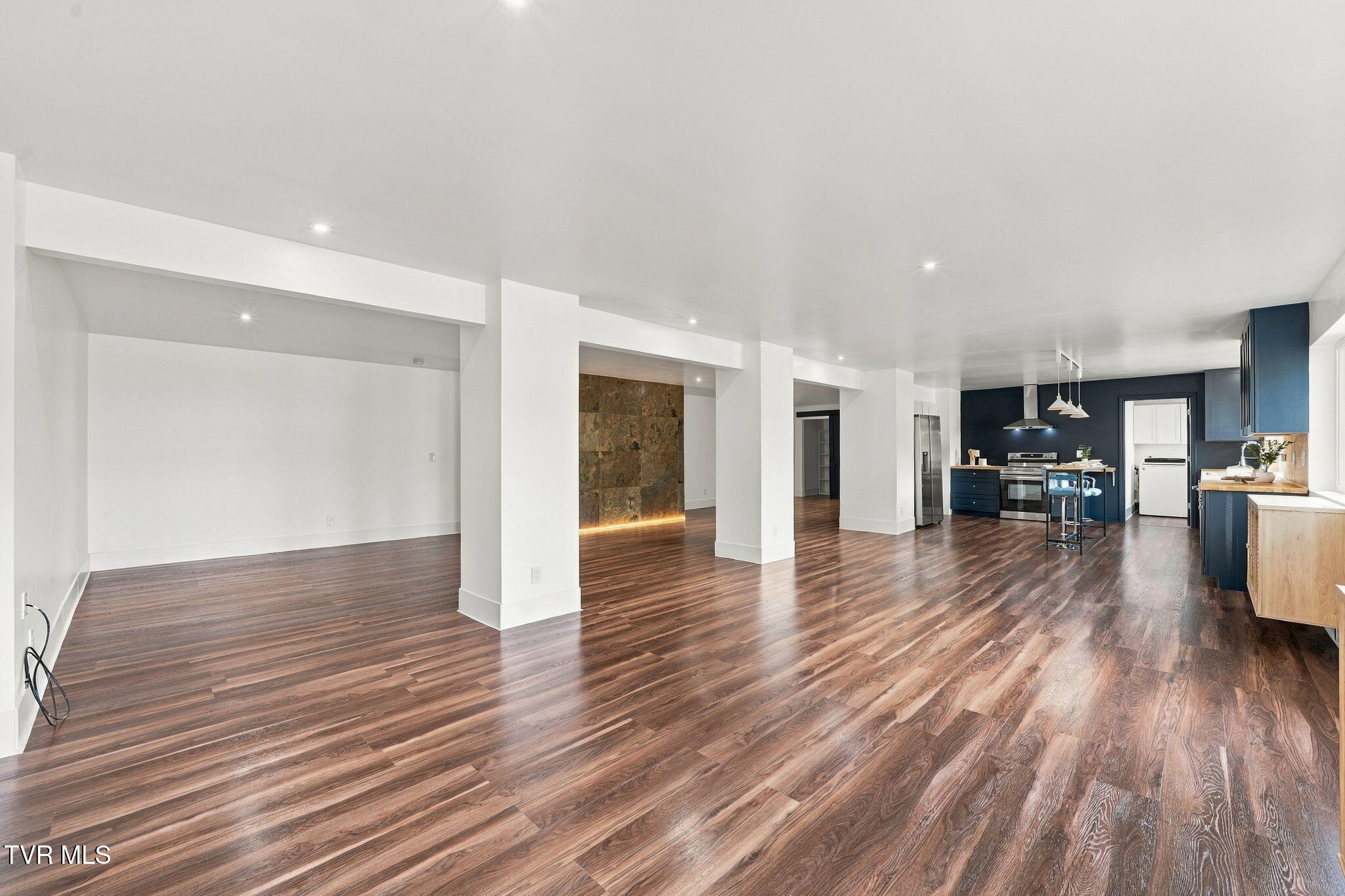 3 Overlook Court