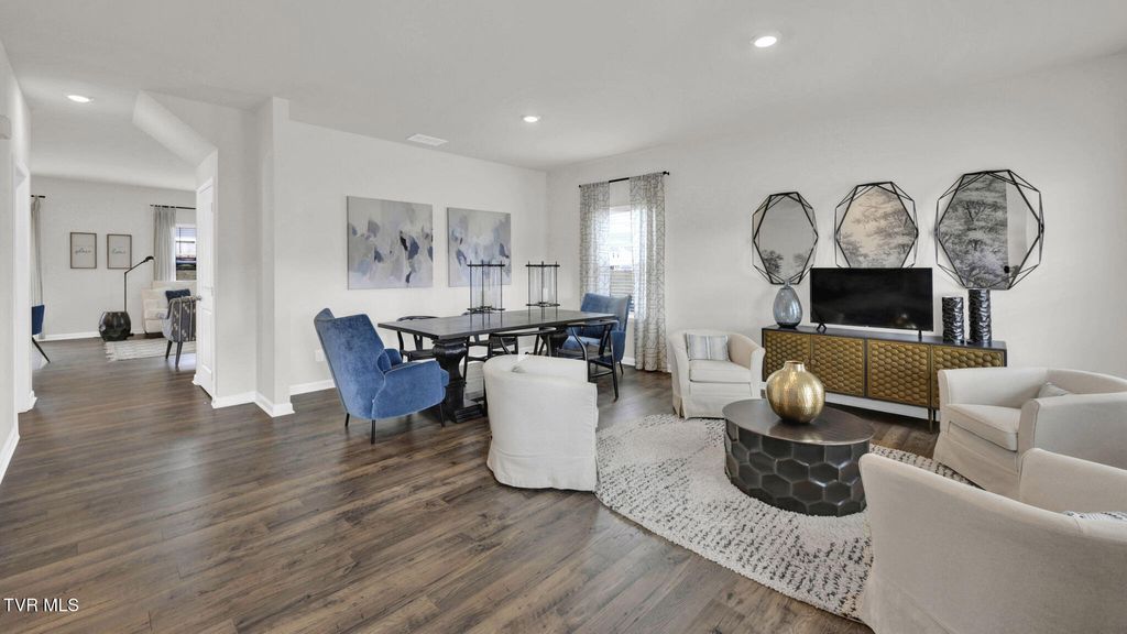 Photo of 559 Fieldcrest Road, Blountville, TN 37617 (MLS # 9988894)