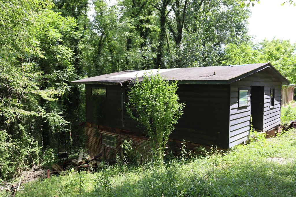 Photo of 438 Murphy Street, Norton, VA 24273 (MLS # 9983393)