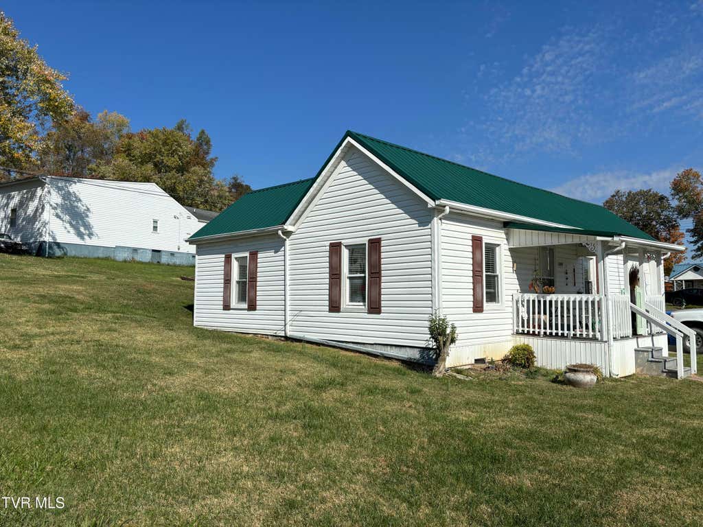 Photo of 1009 Liberty Circle, Jonesborough, TN 37659 (MLS # 9999476)