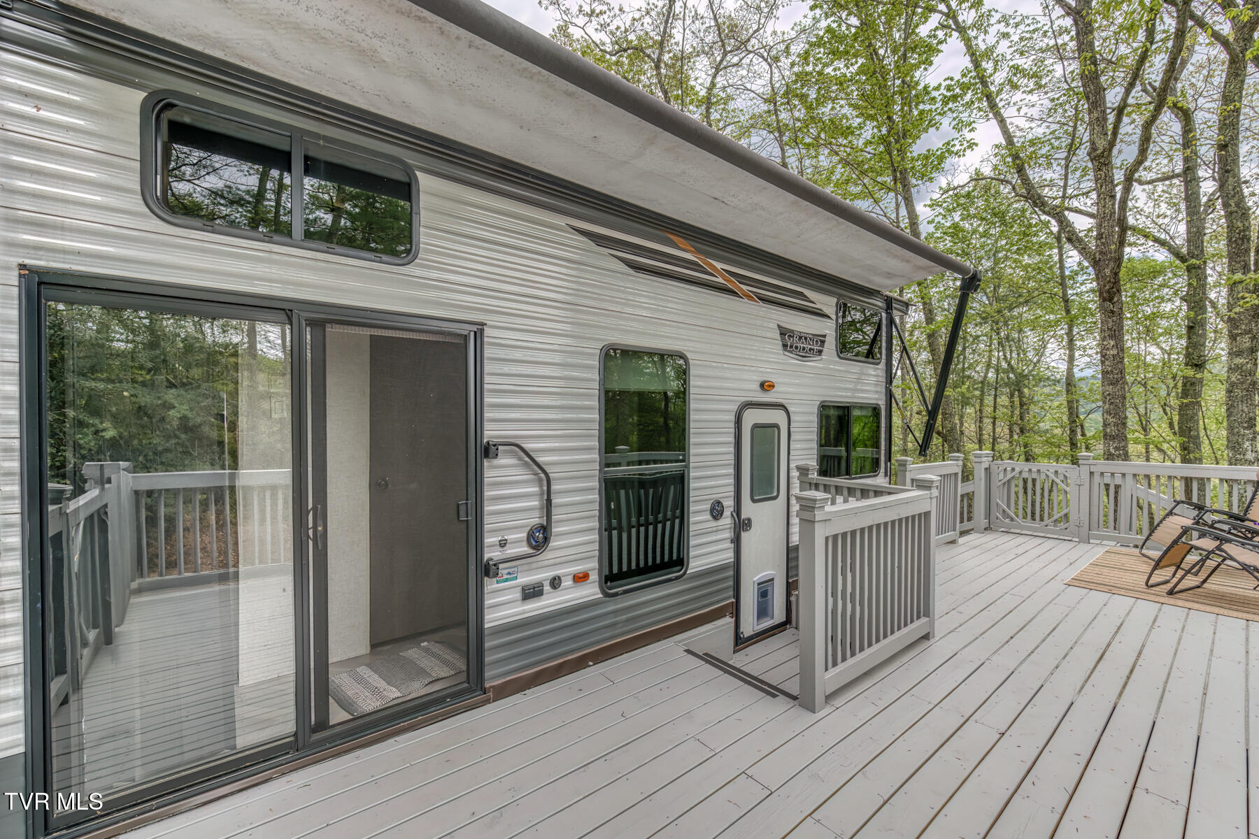 584 Dotson Road, Trade, Tennessee image 4