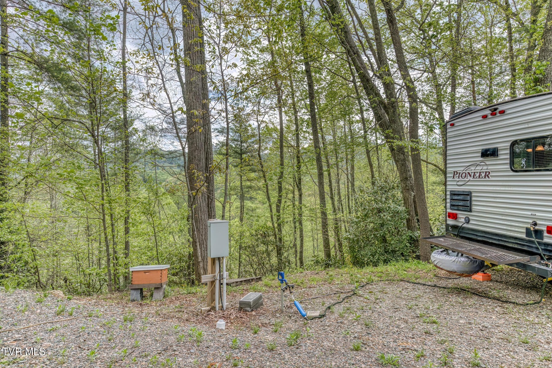 584 Dotson Road, Trade, Tennessee image 43