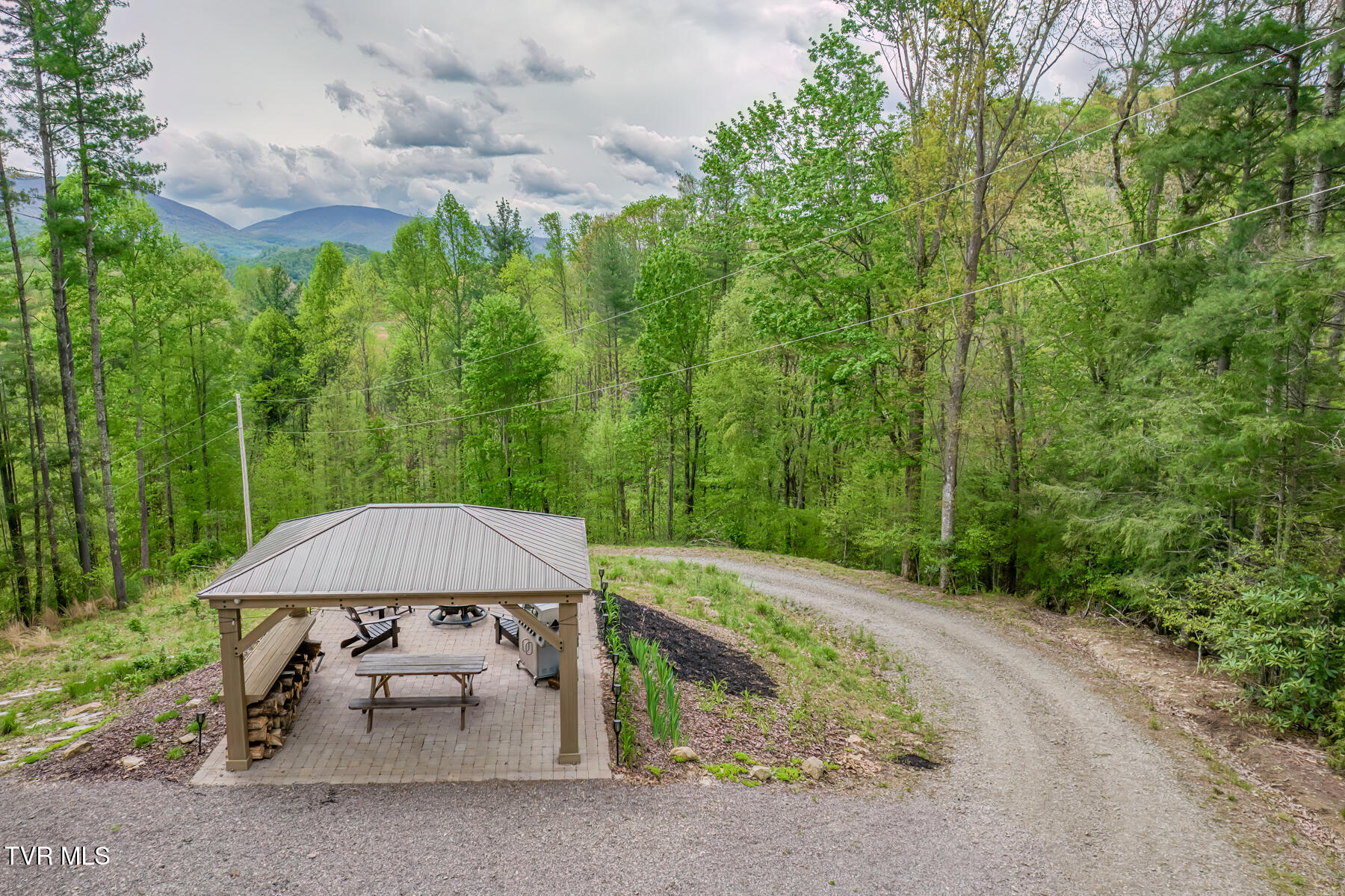 584 Dotson Road, Trade, Tennessee image 20