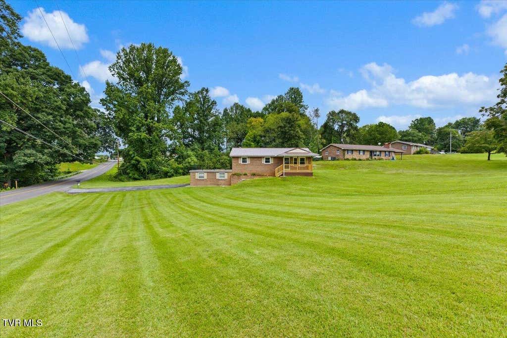 Photo of 202 Forrest Drive, Jonesborough, TN 37659 (MLS # 9999283)