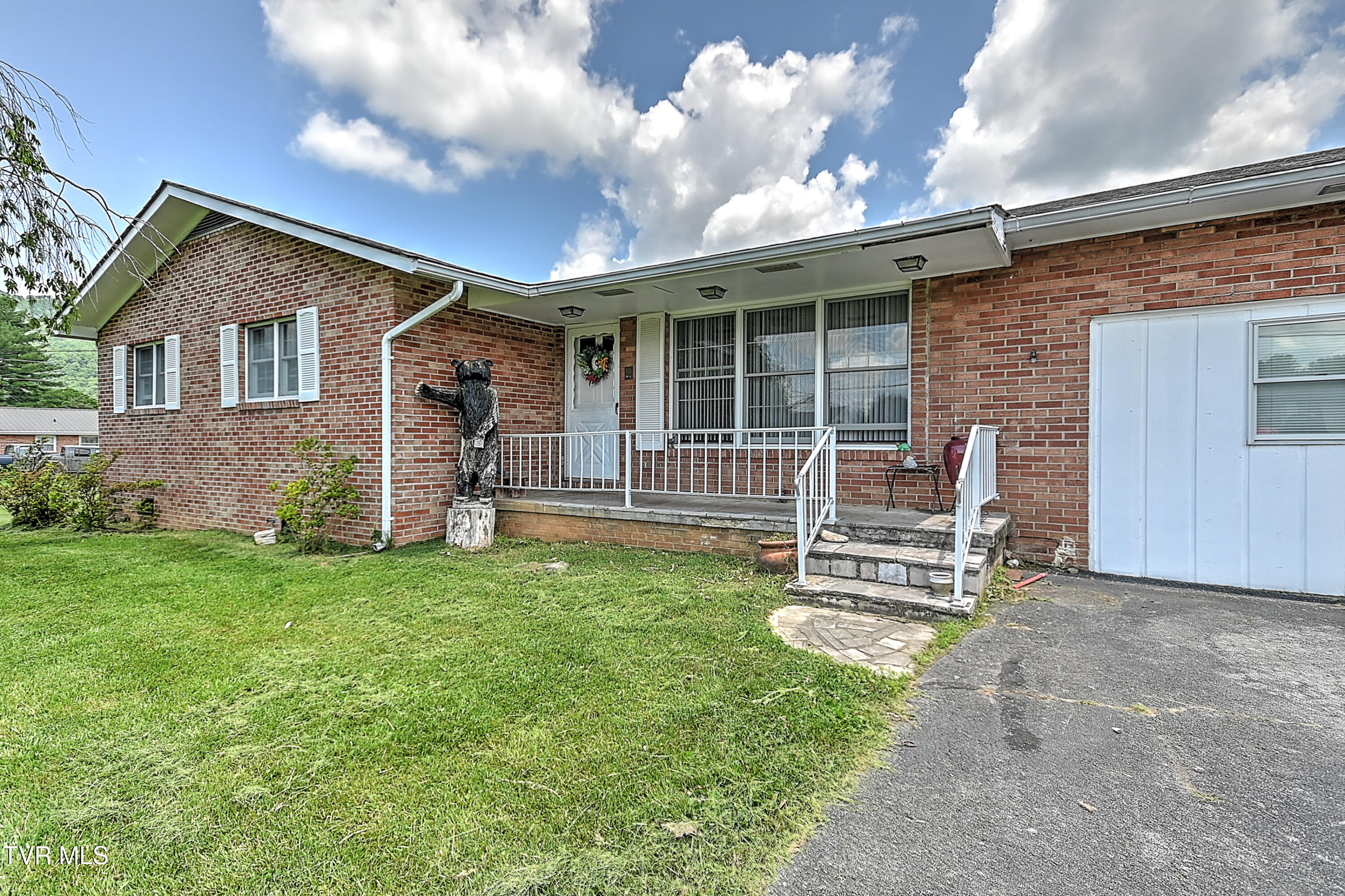 509 9th Street, Erwin, Tennessee image 1