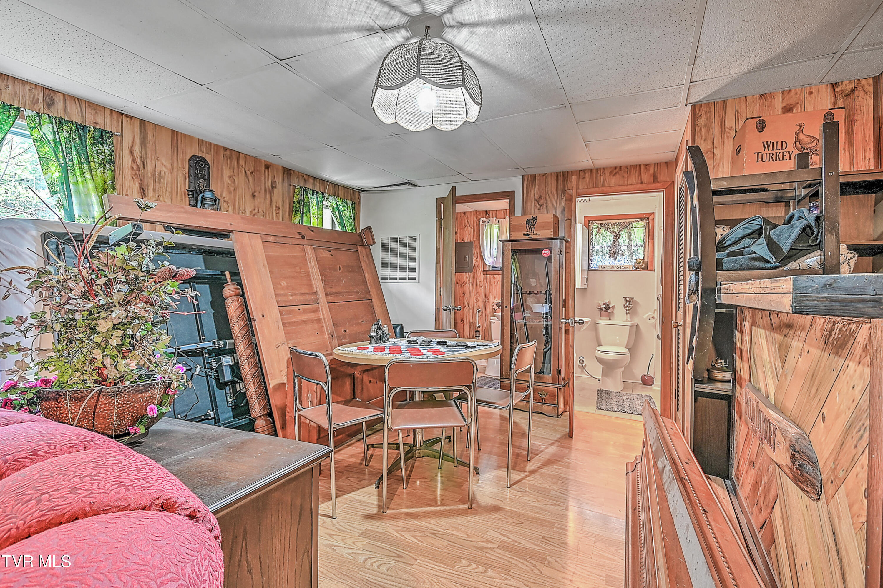 3851 Helen Henderson Highway, Davenport, Virginia image 18