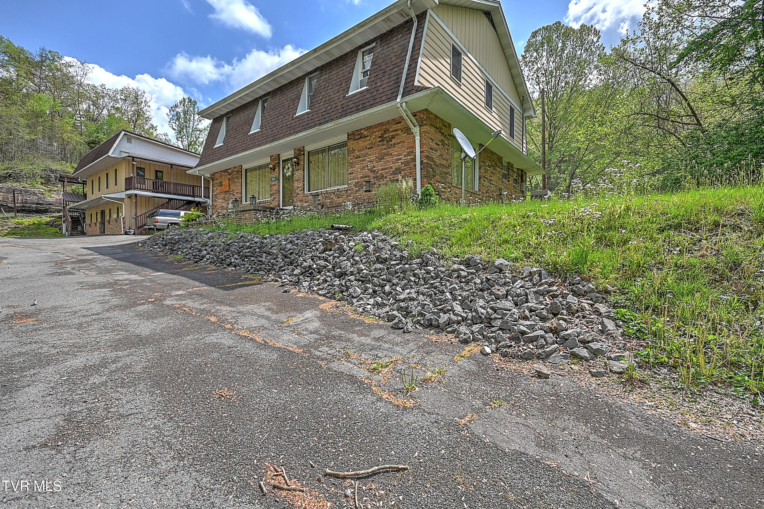 3851 Helen Henderson Highway, Davenport, Virginia image 5