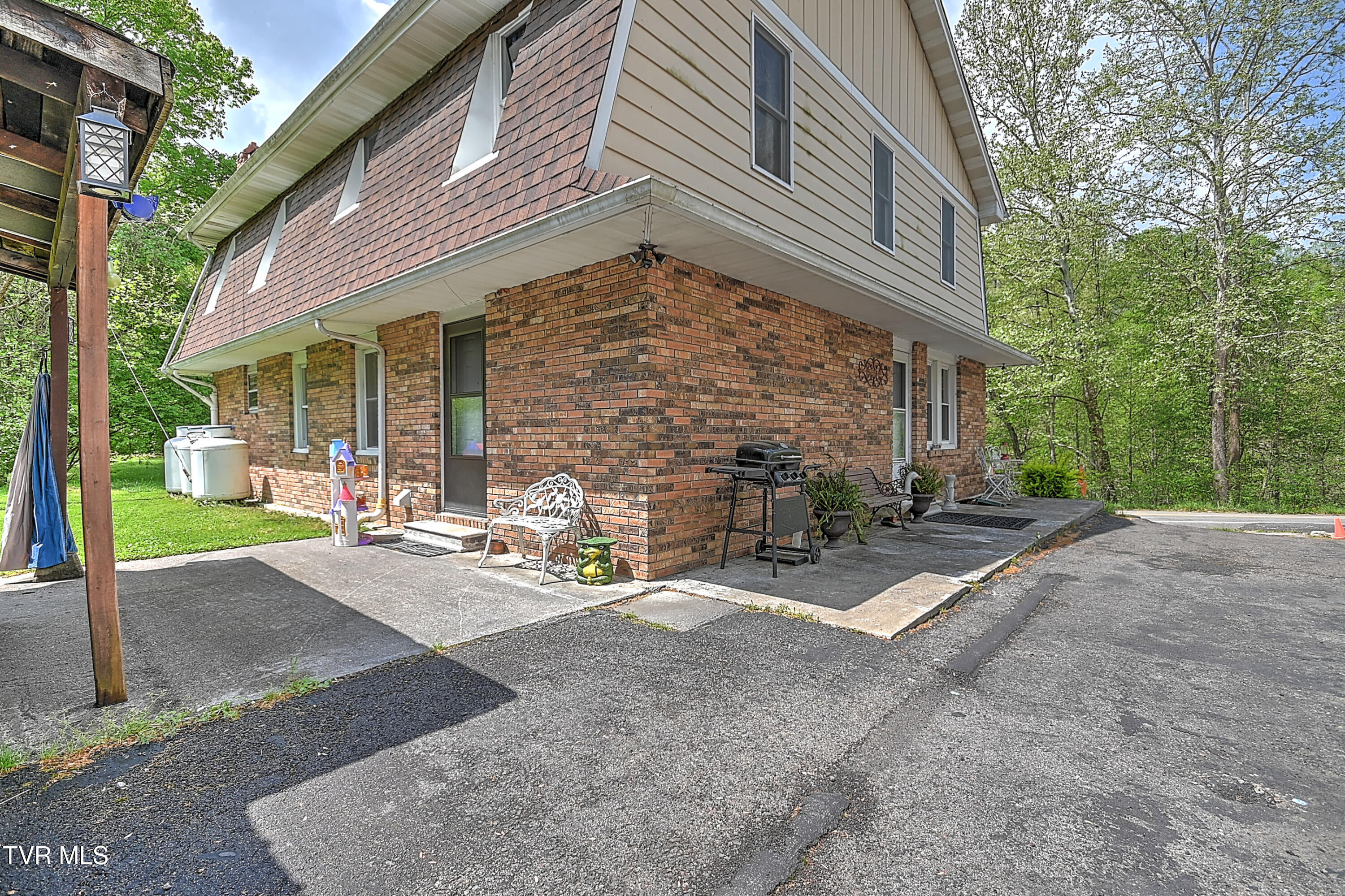 3851 Helen Henderson Highway, Davenport, Virginia image 46