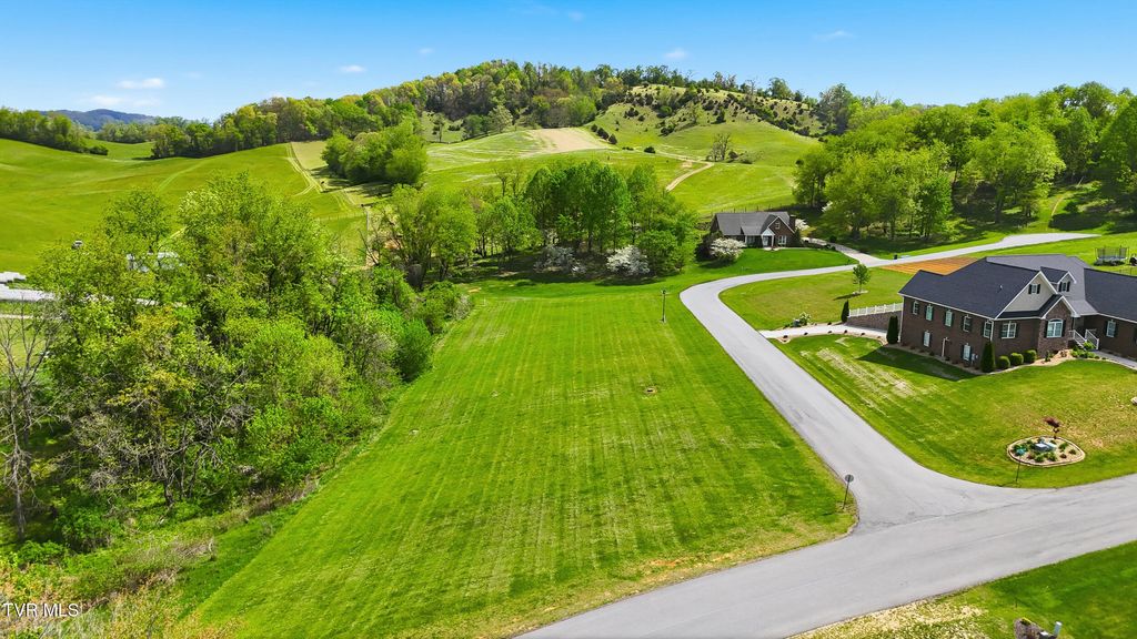 Photo of Tbd Spyglass Court #Lot E-1, Bristol, VA 24202 (MLS # 9994359)