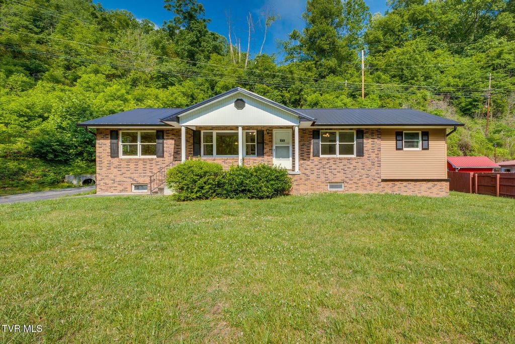 Photo of 415 Natural Tunnel Parkway Parkway, Duffield, VA 24244 (MLS # 9982986)