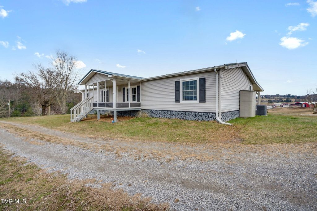 Photo of 1160 Red Gate Road, Greeneville, TN 37743 (MLS # 9989445)