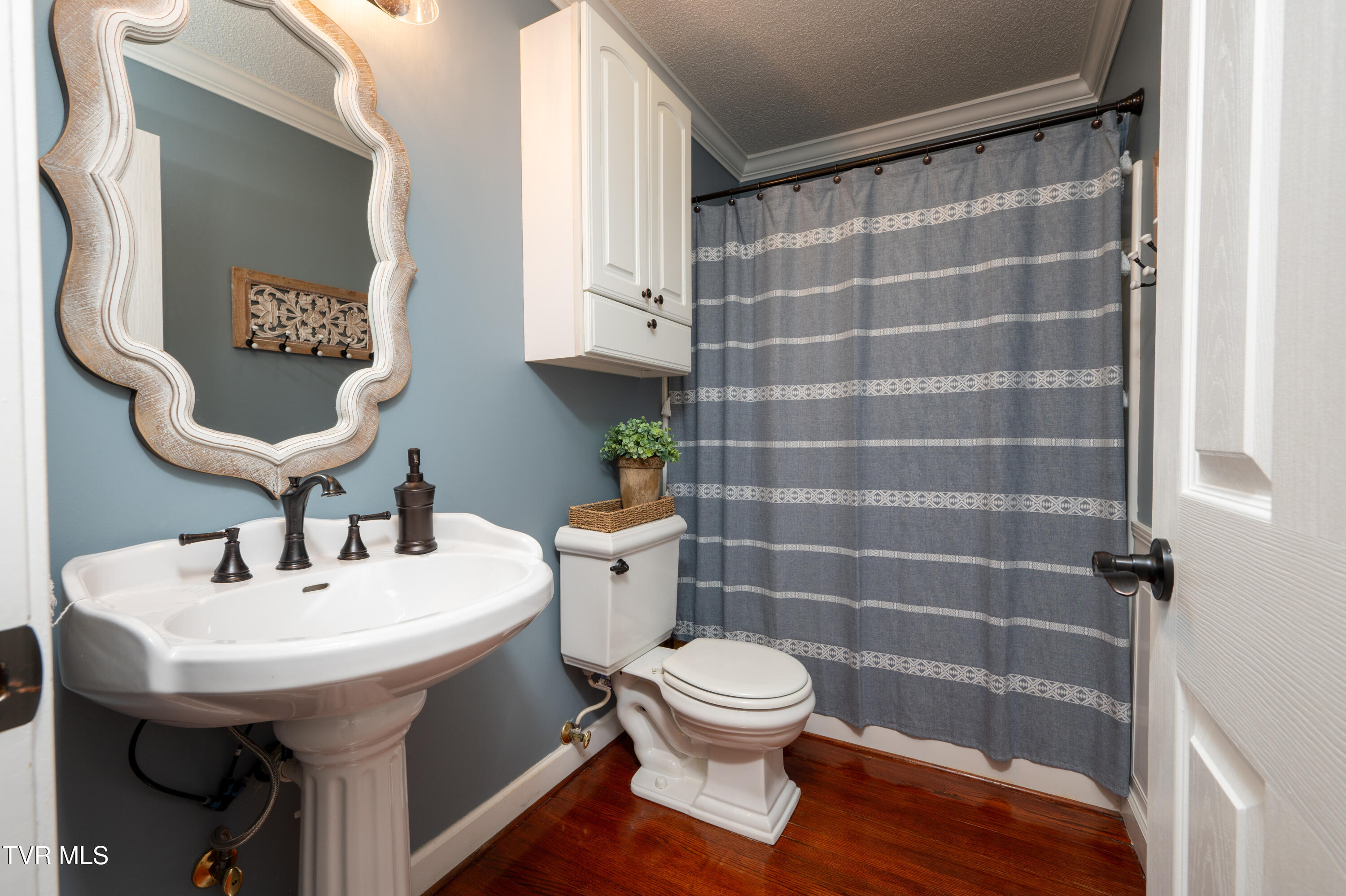 136 Landon Drive, Mount Carmel, Tennessee image 8