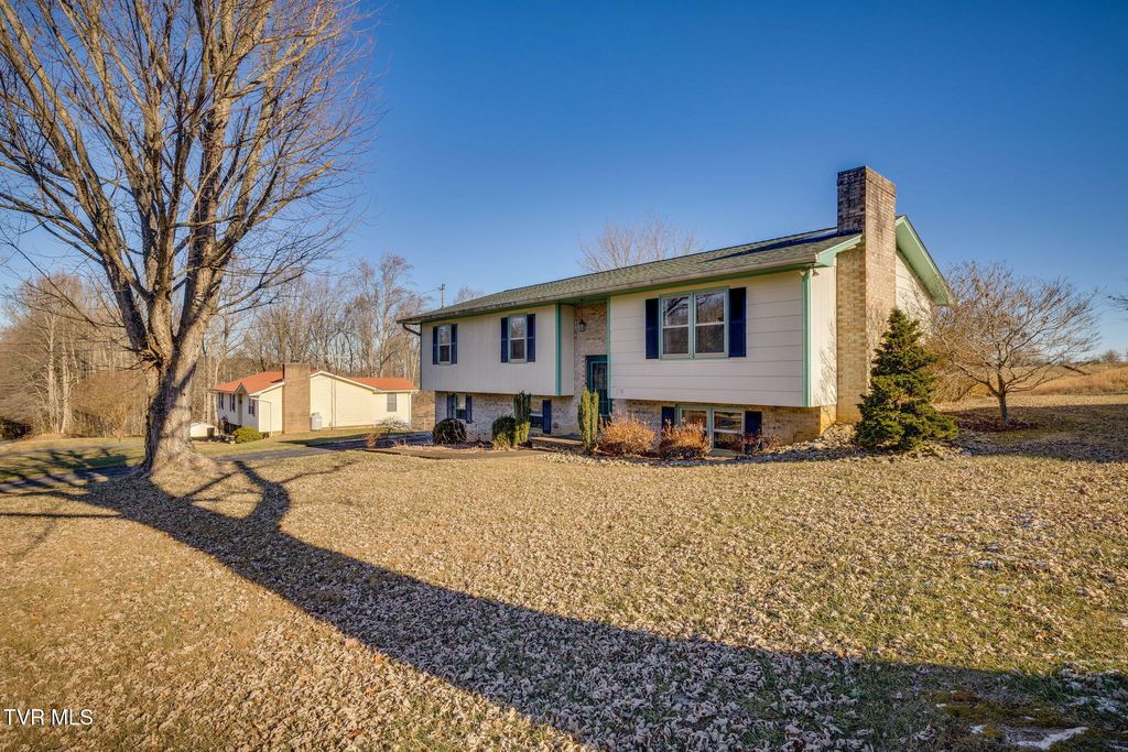 Photo of 130 Nuckles Drive, Jonesborough, TN 37659 (MLS # 9989401)