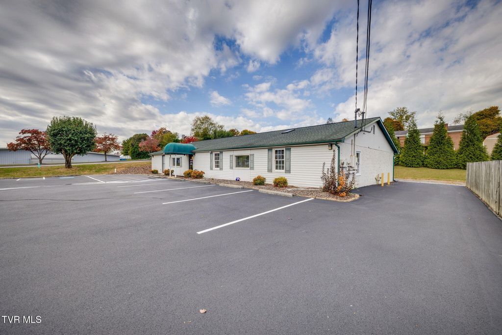 Photo of 933 Highway 126, Bristol, TN 37620 (MLS # 9987793)