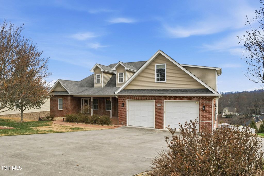 Photo of 442 Grovemont Place, Piney Flats, TN 37686 (MLS # 9992059)