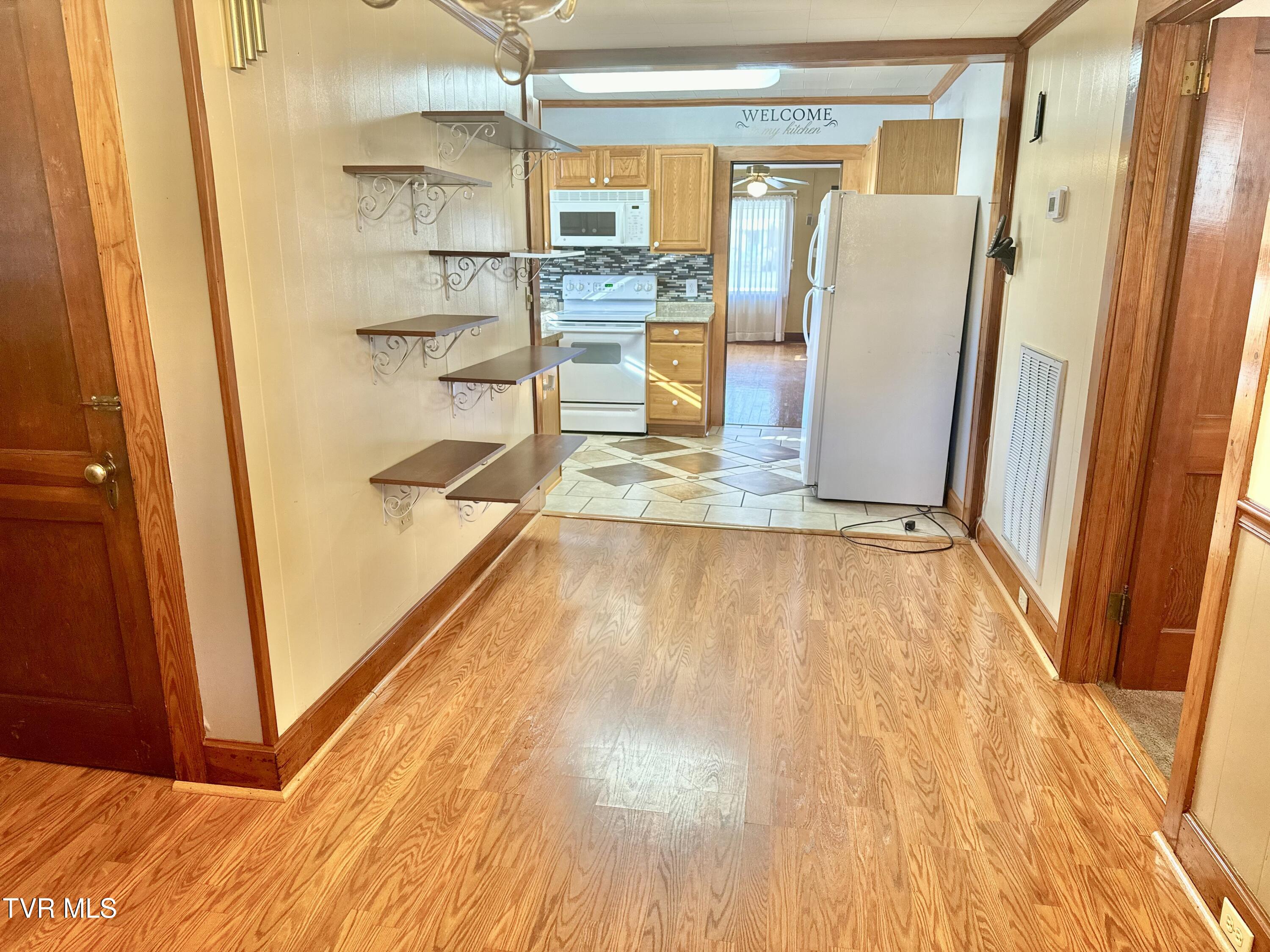 343 Crossway Road, Bristol, Virginia image 21