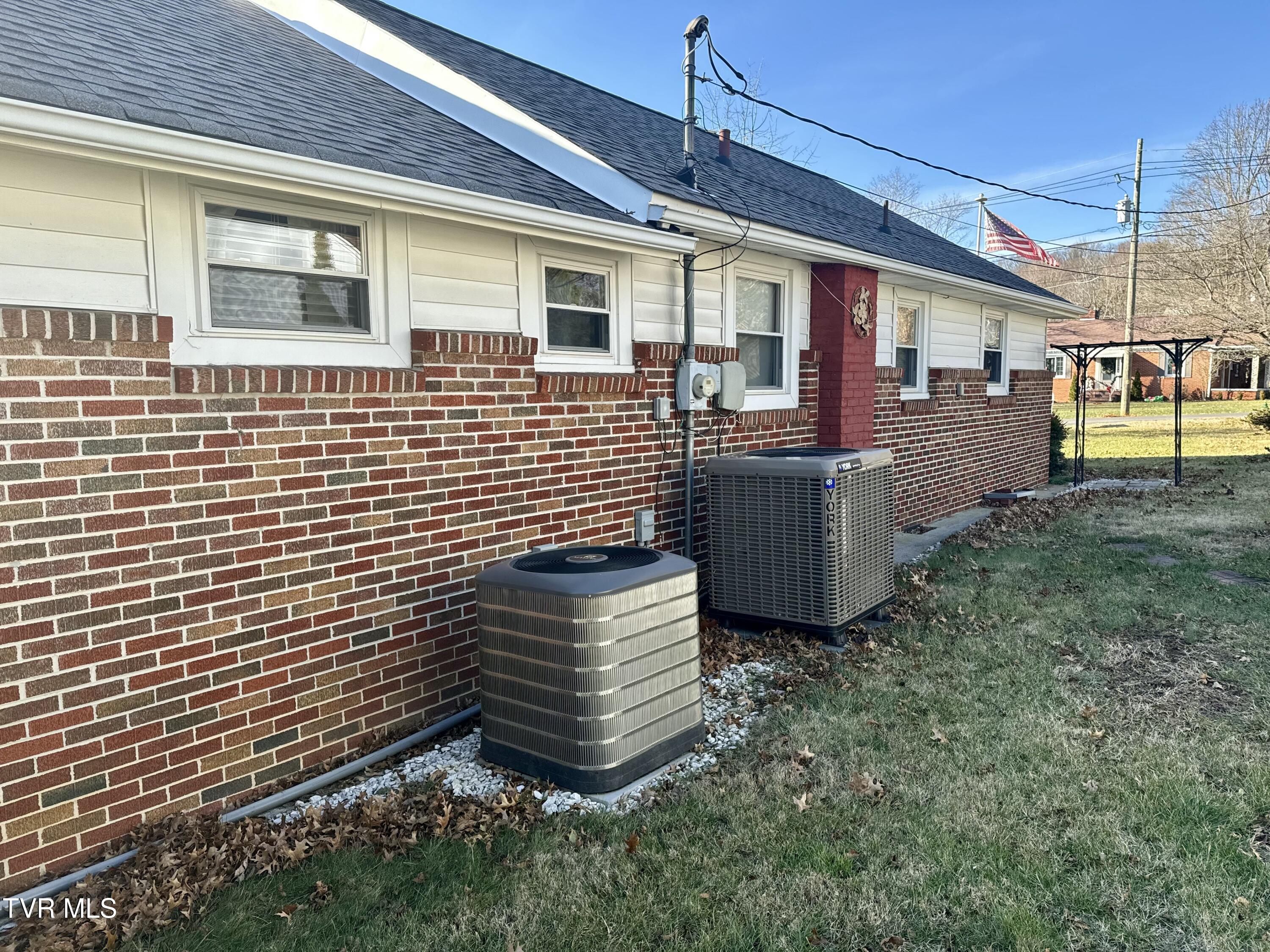 343 Crossway Road, Bristol, Virginia image 46