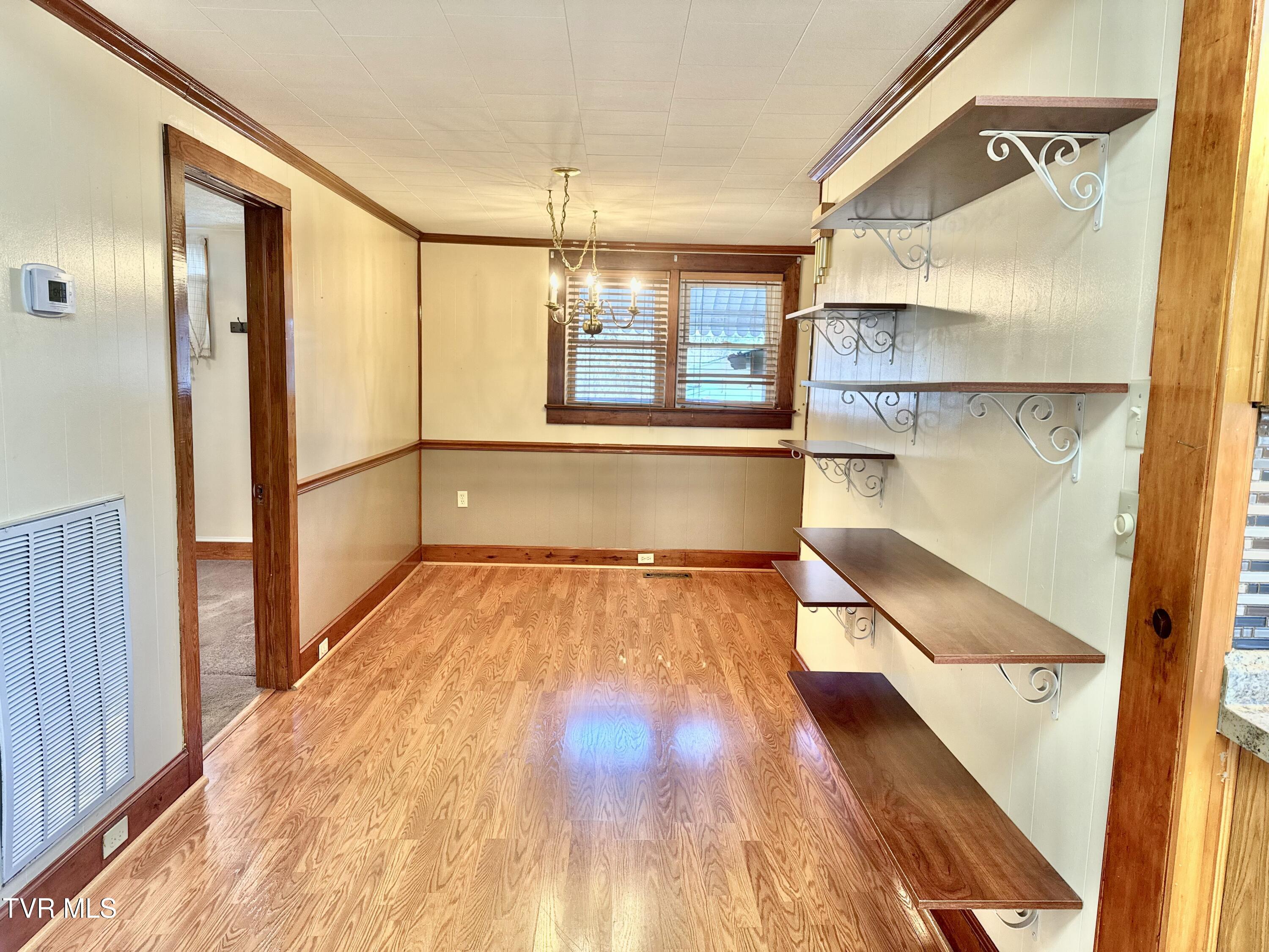 343 Crossway Road, Bristol, Virginia image 18