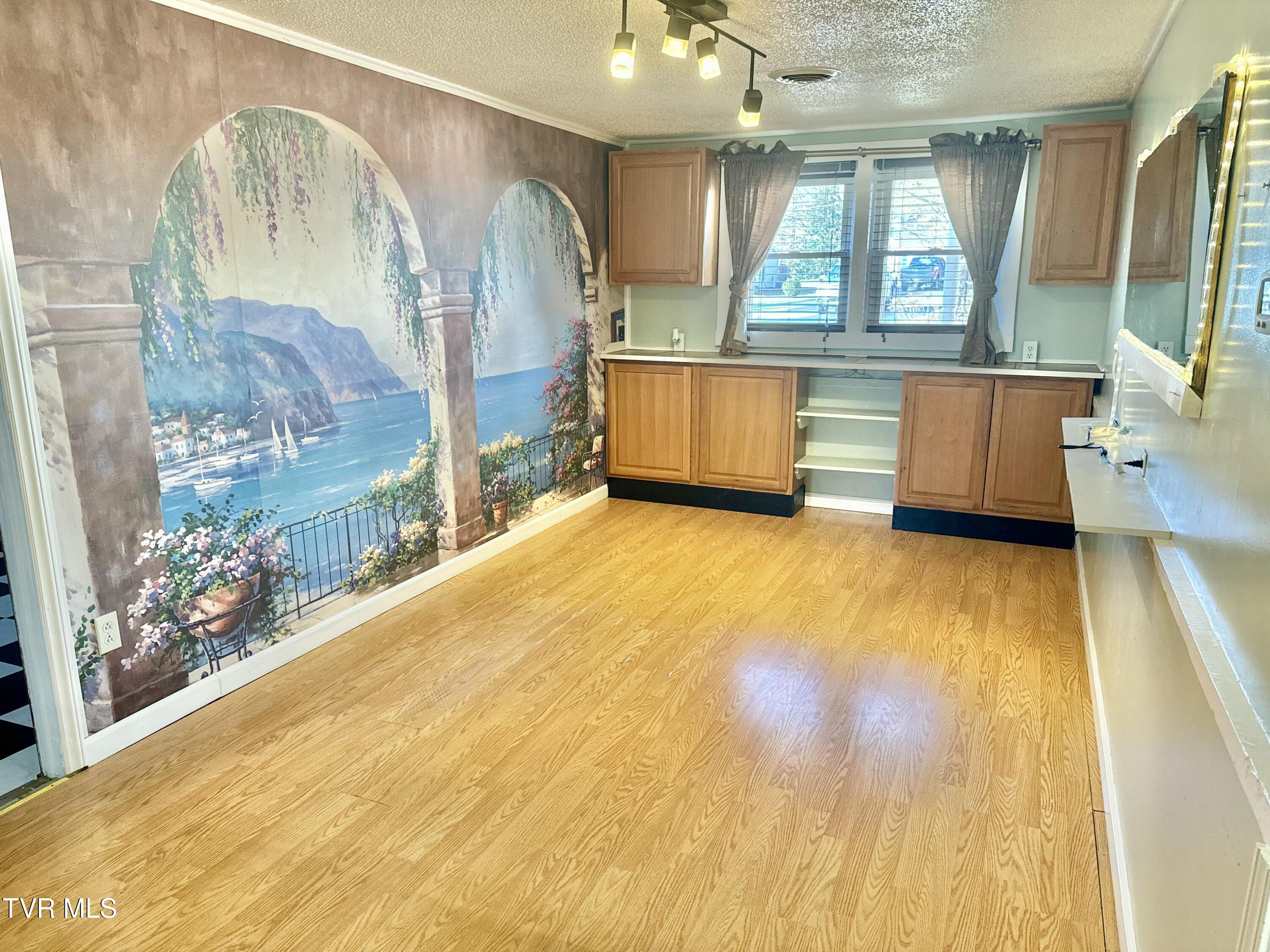 343 Crossway Road, Bristol, Virginia image 30