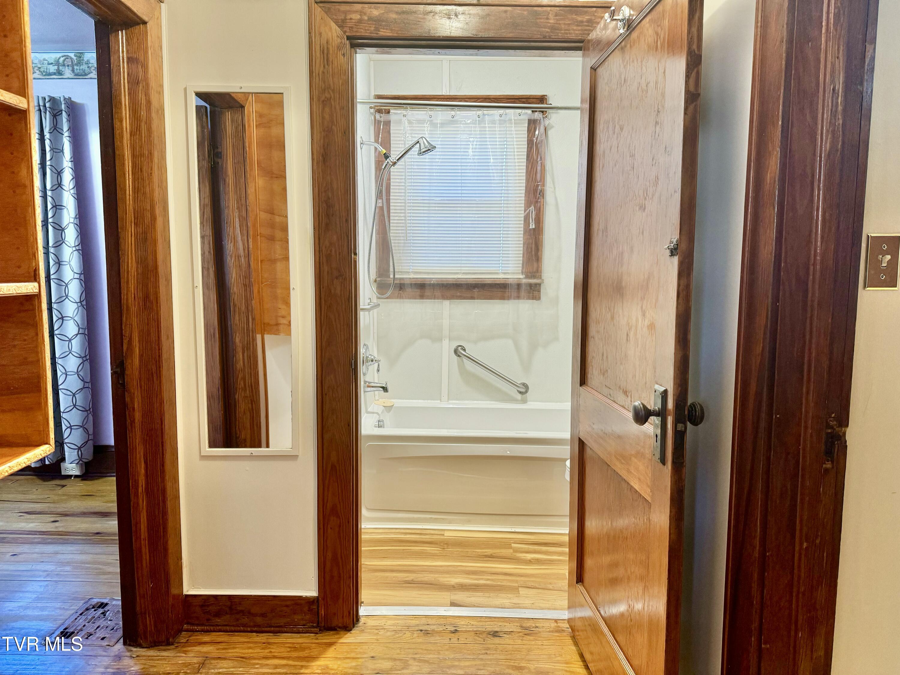343 Crossway Road, Bristol, Virginia image 11