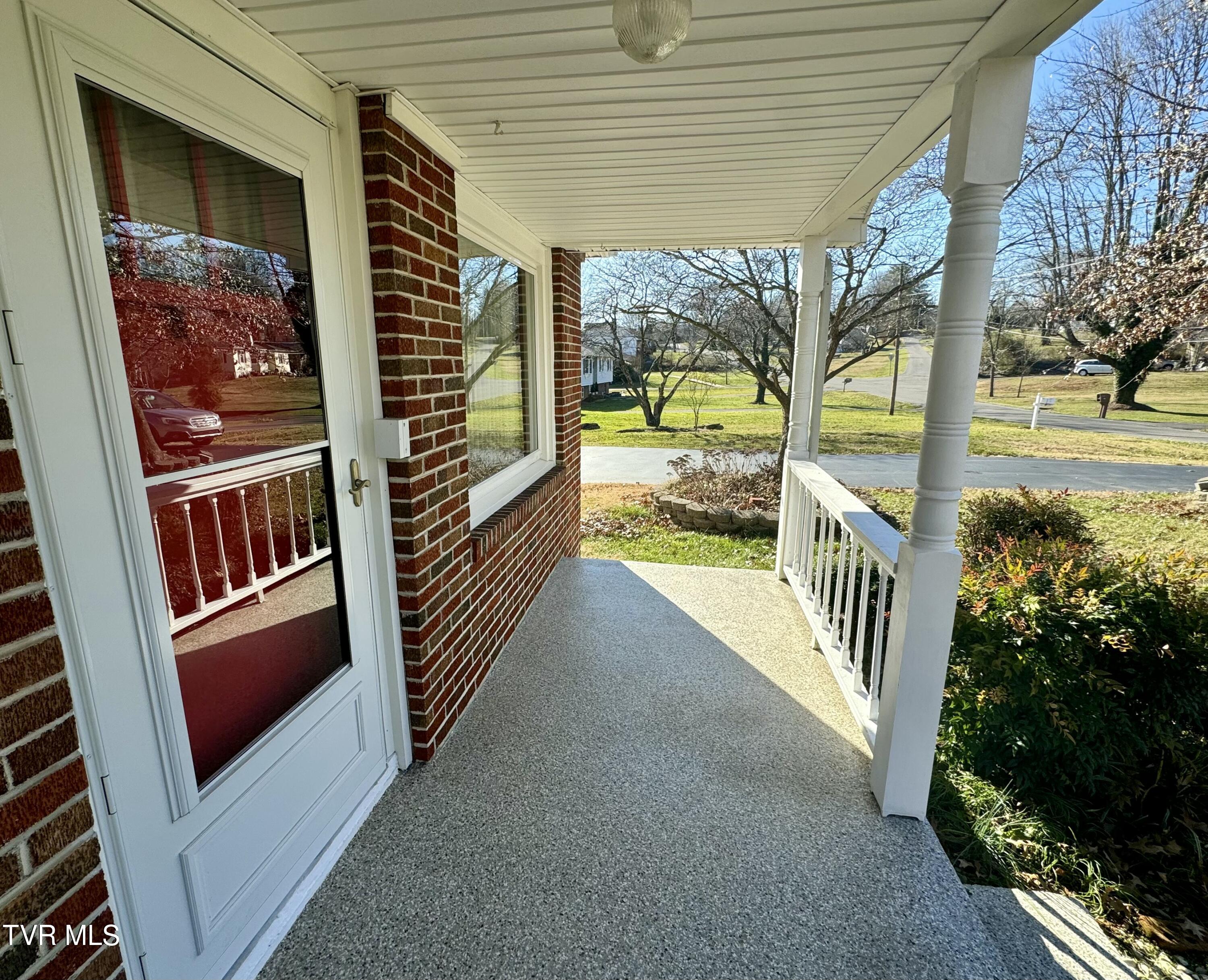 343 Crossway Road, Bristol, Virginia image 4