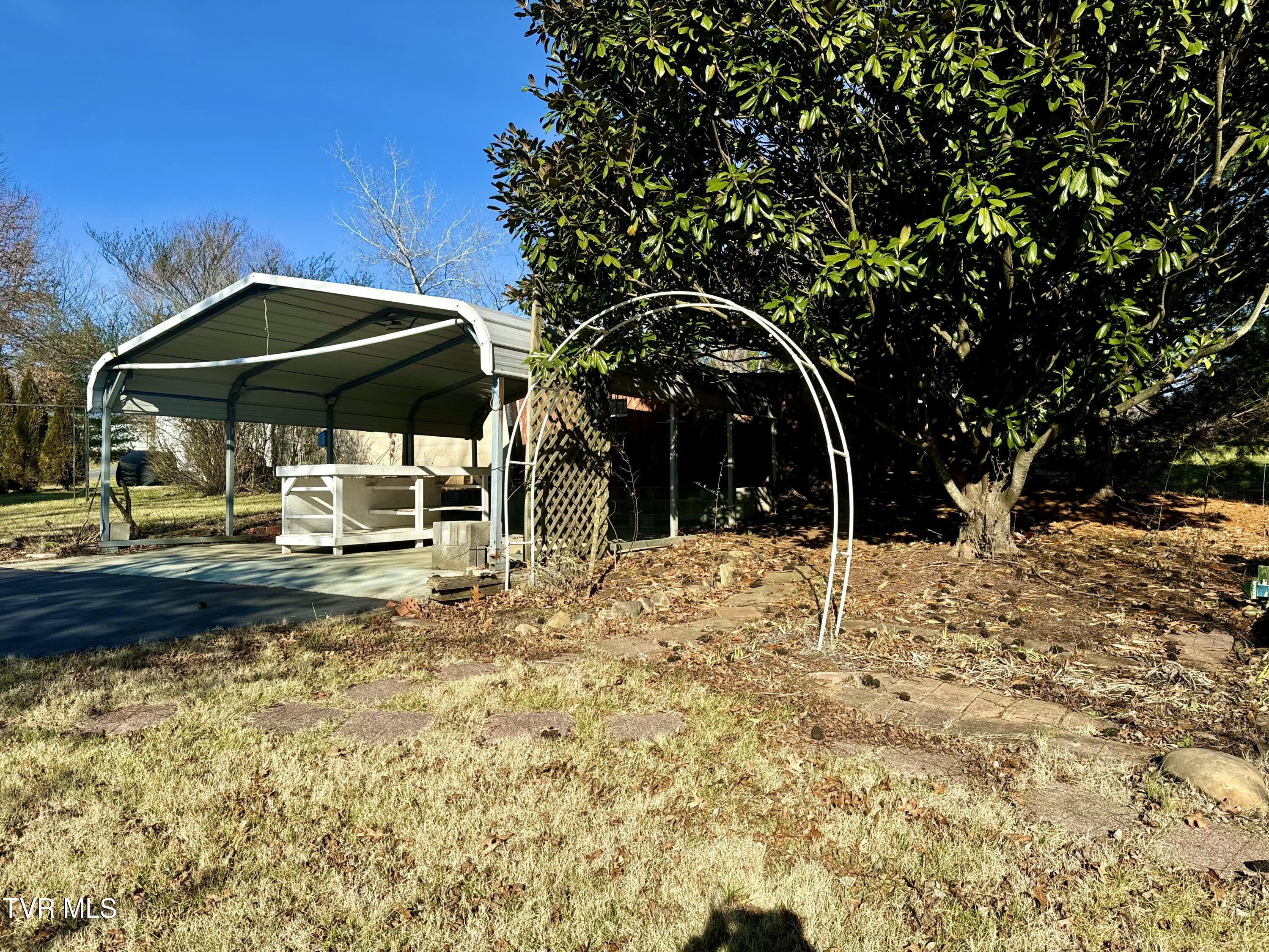 343 Crossway Road, Bristol, Virginia image 41
