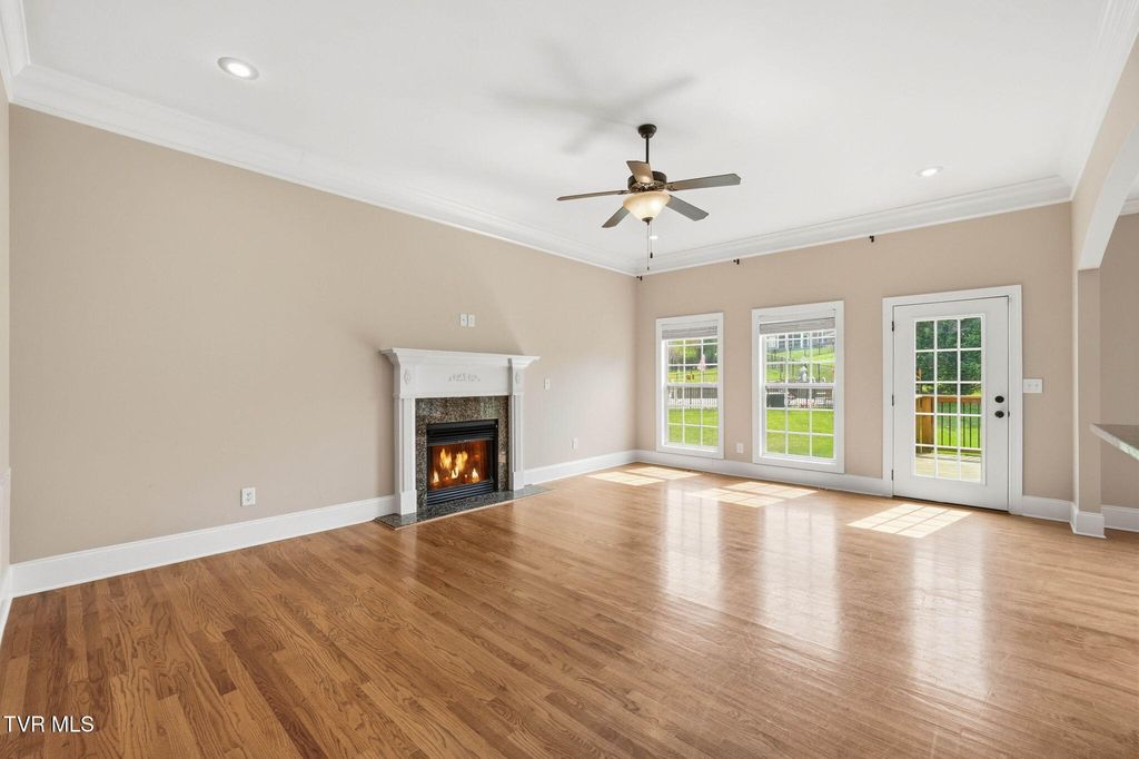 Photo of 177 Sunset Meadows Court, Gray, TN 37615 (MLS # 9993083)