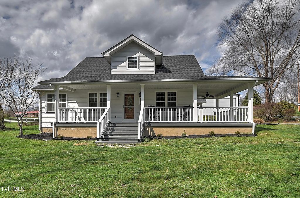 Photo of 19265 Cleveland Road, Abingdon, VA 24211 (MLS # 9992352)