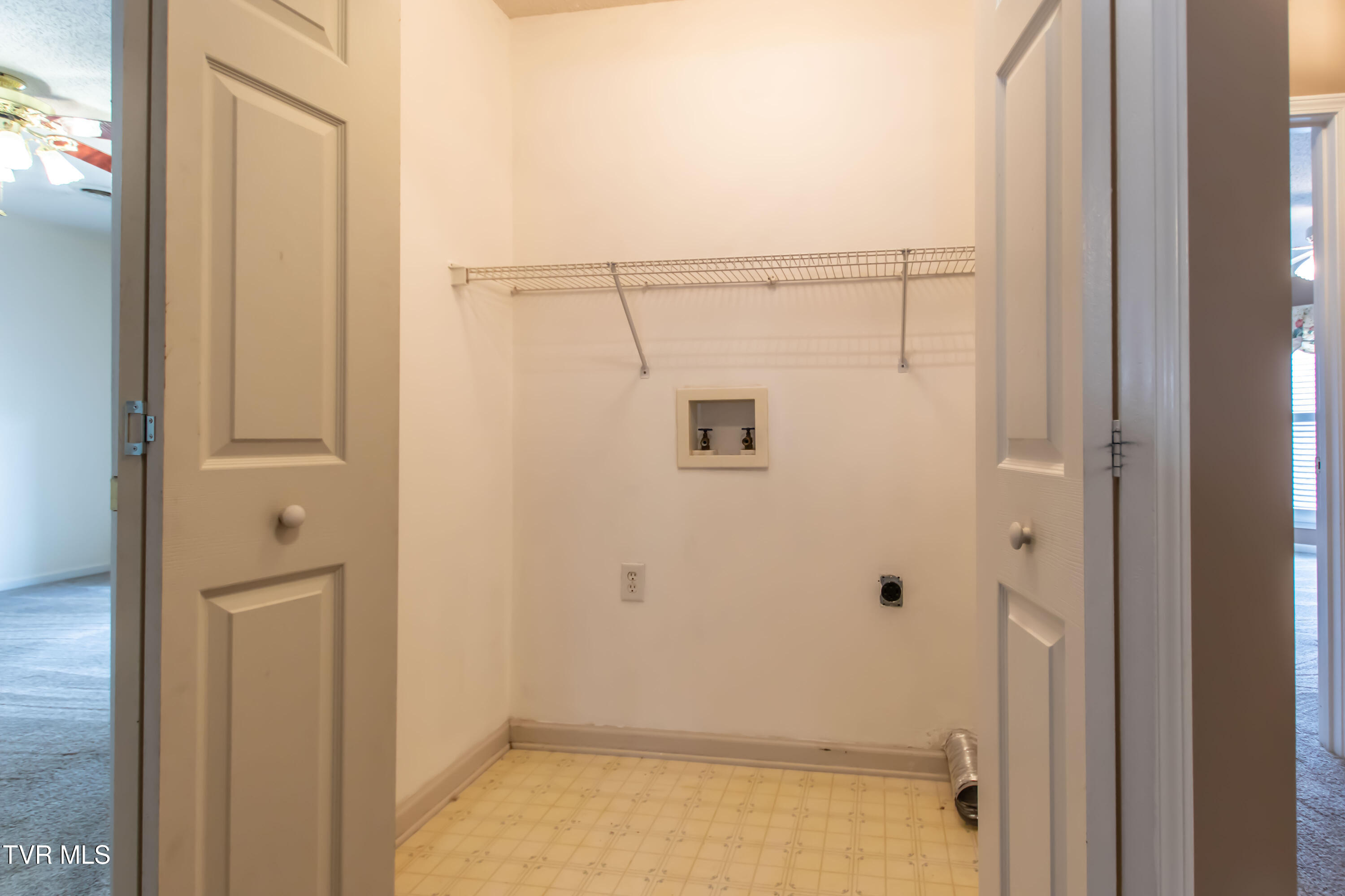 207 Autumn Drive, Bristol, Virginia image 40