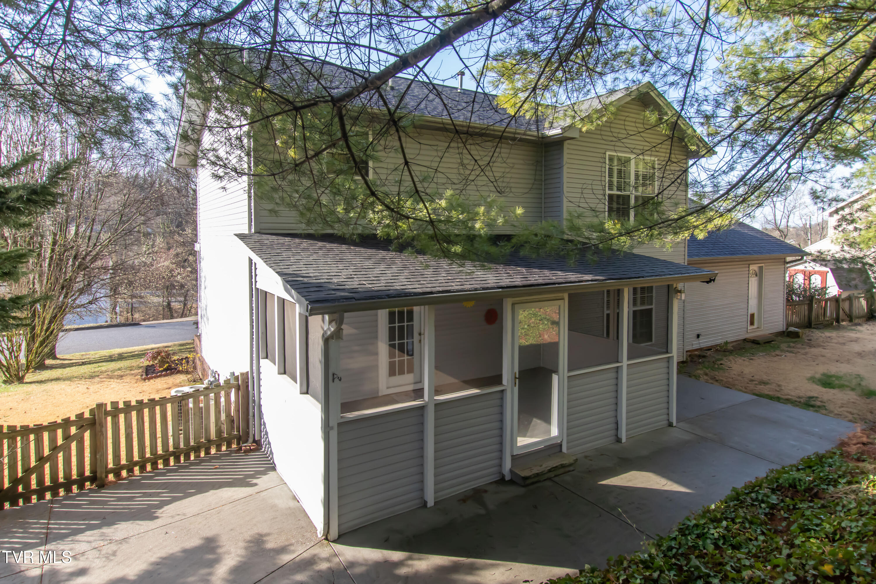 207 Autumn Drive, Bristol, Virginia image 46