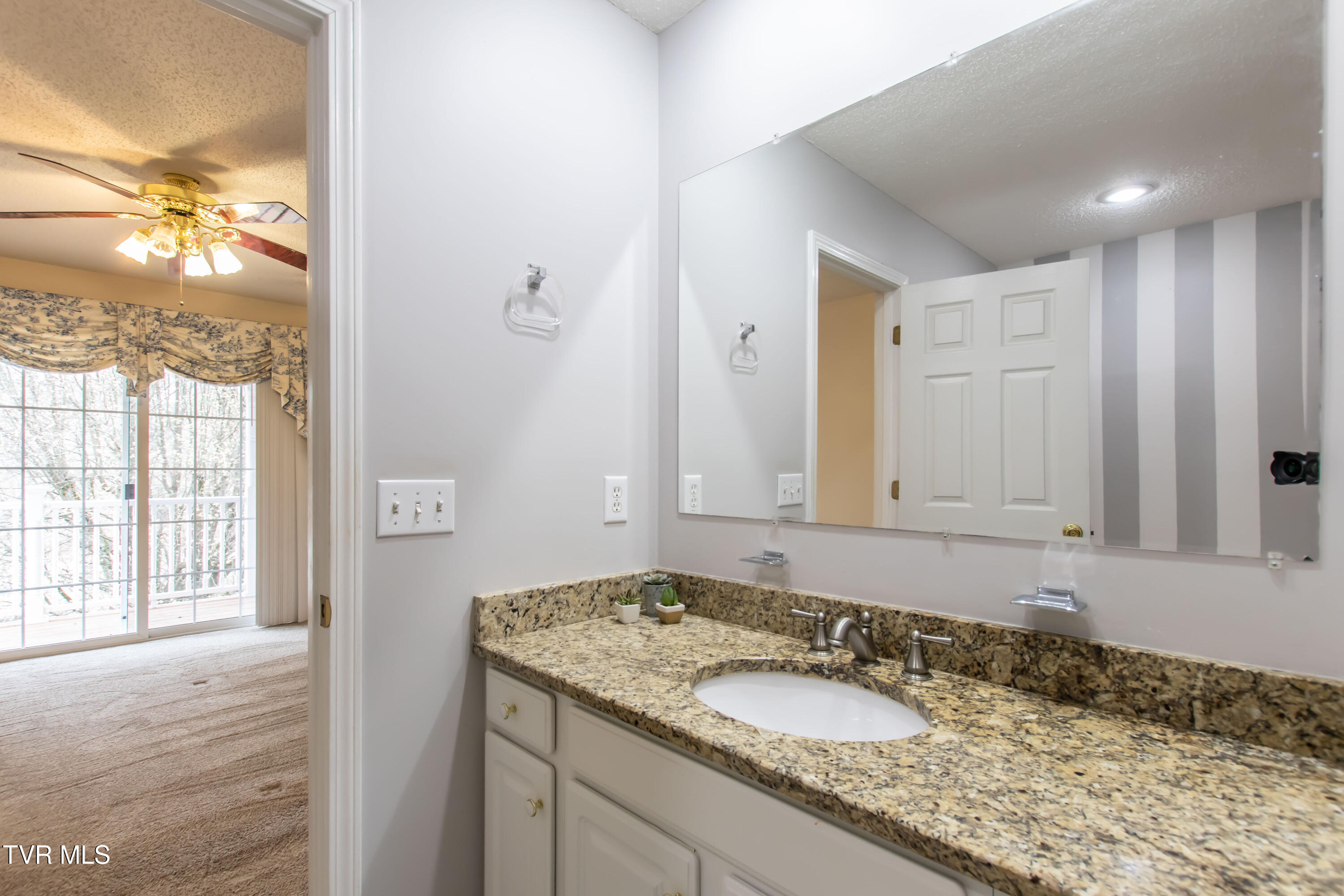 207 Autumn Drive, Bristol, Virginia image 25