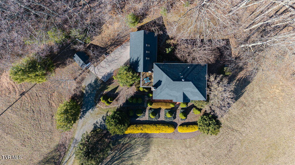 736 Ragan Road, Trade, Tennessee image 7