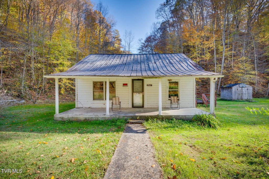 Photo of 3961 Canton Road, Blackwater, VA 24221 (MLS # 9982984)
