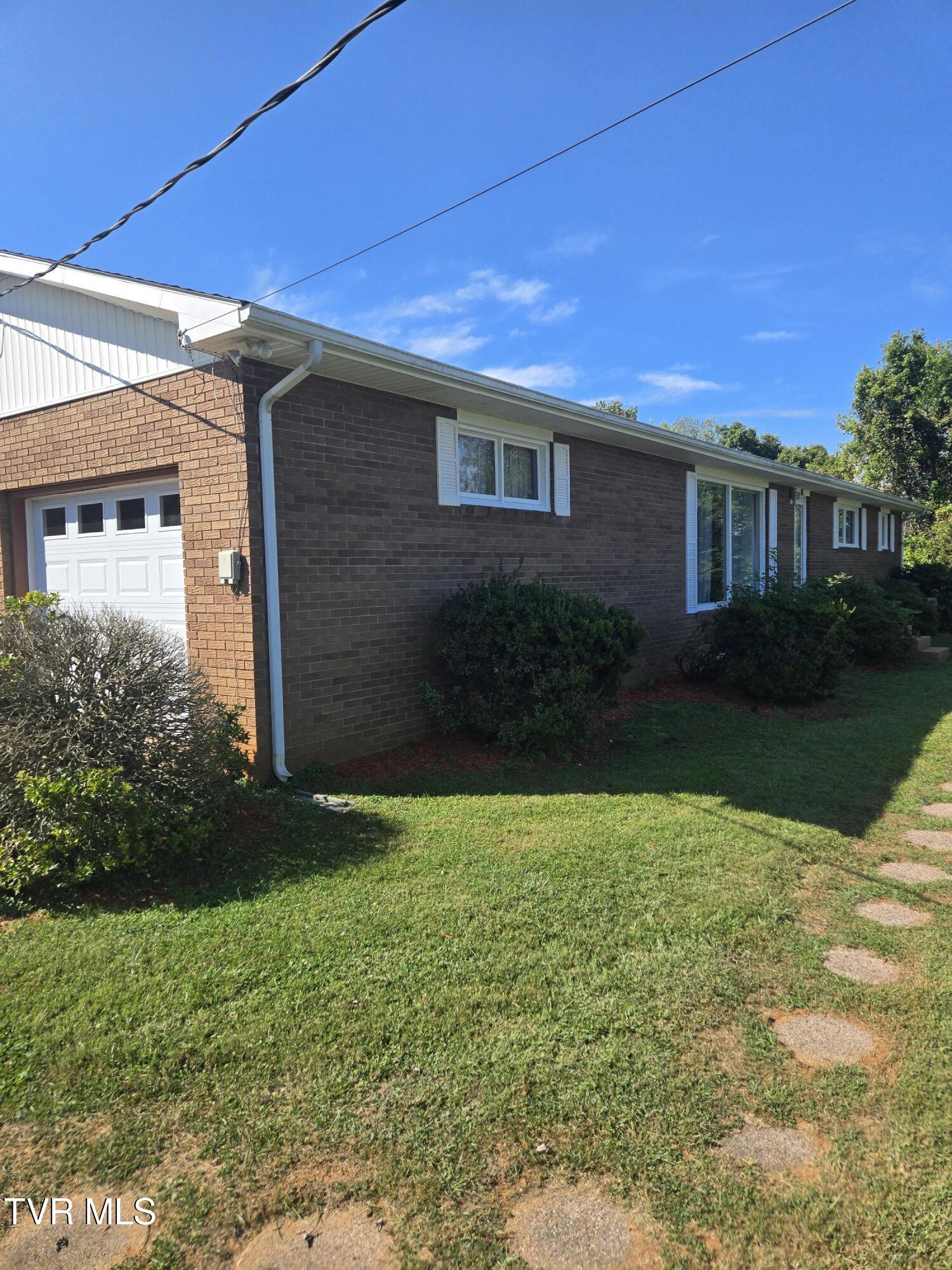 720 North Mohawk Drive