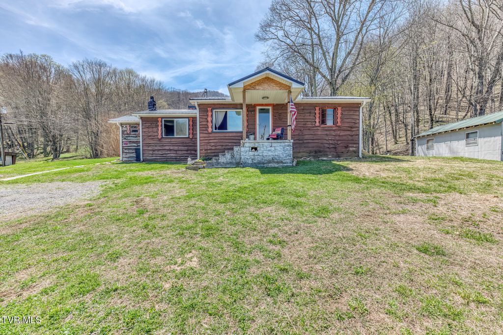 Photo of 119 Hughes Hollow Road, Roan Mountain, TN 37687 (MLS # 9994671)