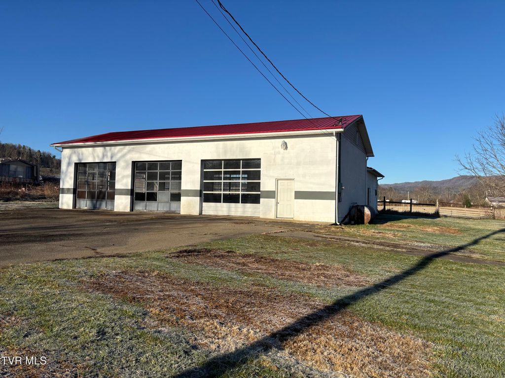 Photo of 149 Old Cold Springs Road, Mountain City, TN 37683 (MLS # 9977483)