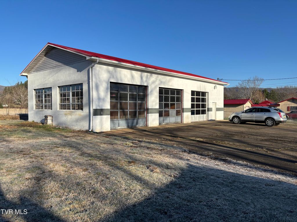 Photo of 149 Old Cold Springs Road, Mountain City, TN 37683 (MLS # 9977483)