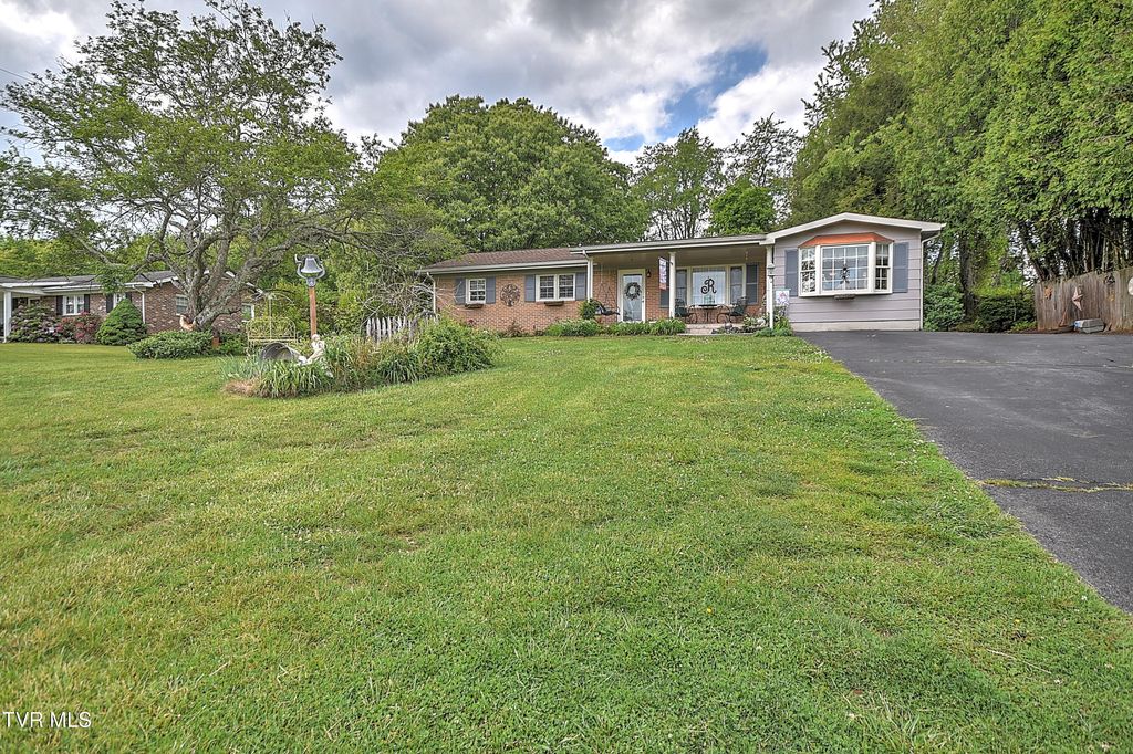 Photo of 29521 Lee Highway, Glade Spring, VA 24340 (MLS # 9995203)