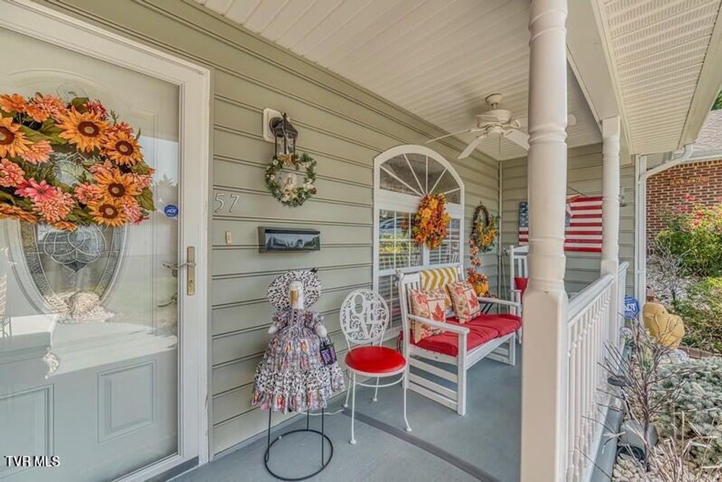 Photo of 57 Sage Wood Court #57, Jonesborough, TN 37659 (MLS # 9991829)