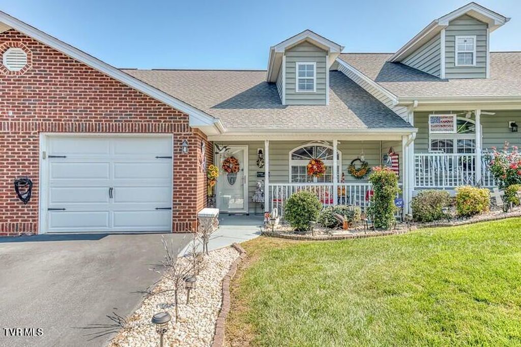 Photo of 57 Sage Wood Court #57, Jonesborough, TN 37659 (MLS # 9991829)